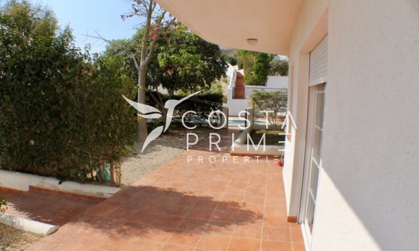 Resale - Villa  - Villajoyosa