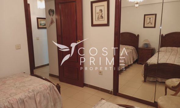 Resale - Apartment / Flat - Benidorm