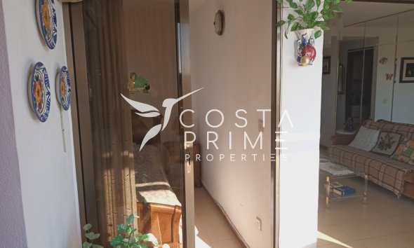 Resale - Apartment / Flat - Benidorm