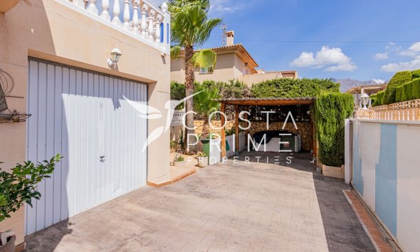 Resale - Villa  - La Nucía