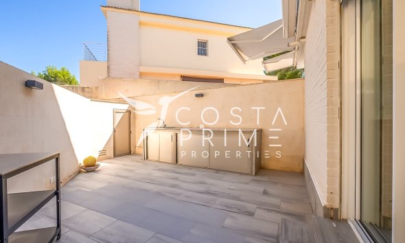 Újraértékesítés - Villa  - Alfas del Pí