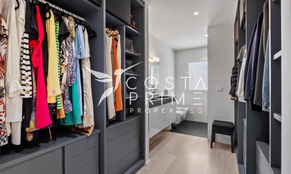 Újraértékesítés - Villa  - Alfas del Pí