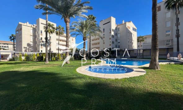 Újraértékesítés - Apartman / lakás - Albir