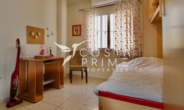 Resale - Townhouse / Semi - Alfas del Pí