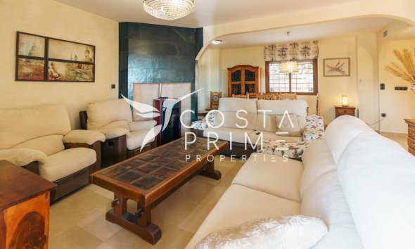 Resale - Villa  - Altea