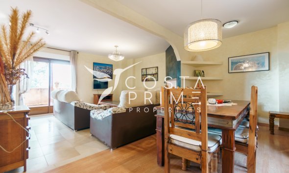 Resale - Villa  - Altea