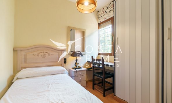 Resale - Villa  - Altea