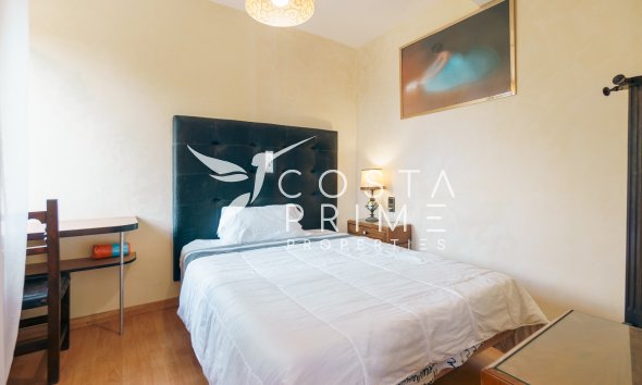 Resale - Villa  - Altea