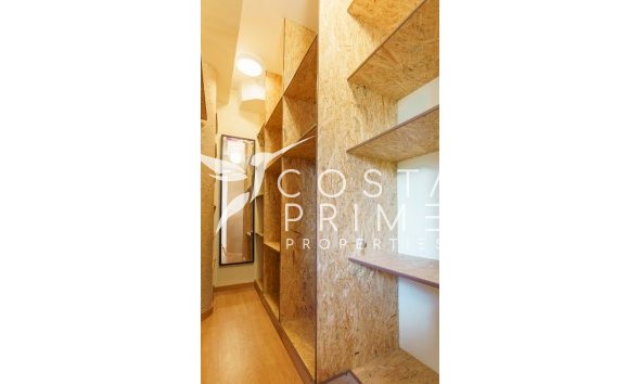 Resale - Villa  - Altea