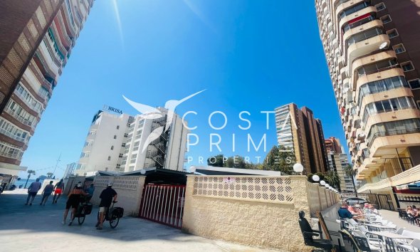 Resale - Apartment / Flat - Benidorm