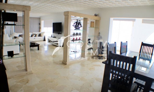 Resale - Villa  - Benidorm