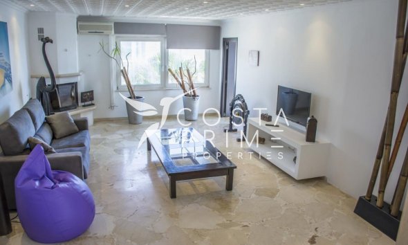 Resale - Villa  - Benidorm