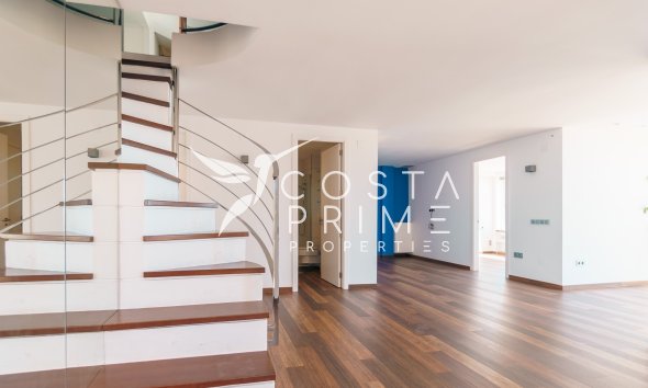 Odsprzedaż - Daszek - Altea