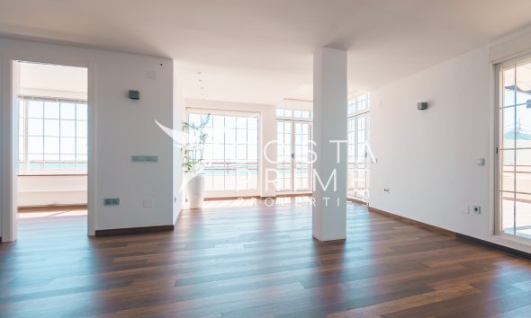 Odsprzedaż - Daszek - Altea