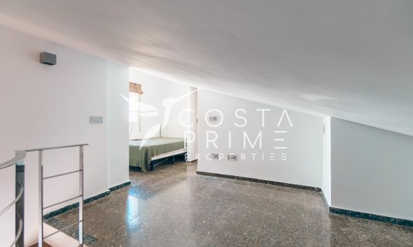 Odsprzedaż - Daszek - Altea