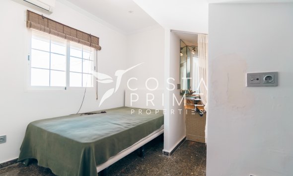 Odsprzedaż - Daszek - Altea