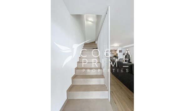 Reventa - Adosado / Pareado - Albir