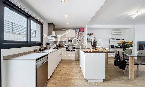 Reventa - Adosado / Pareado - Albir