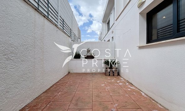 Reventa - Adosado / Pareado - Albir
