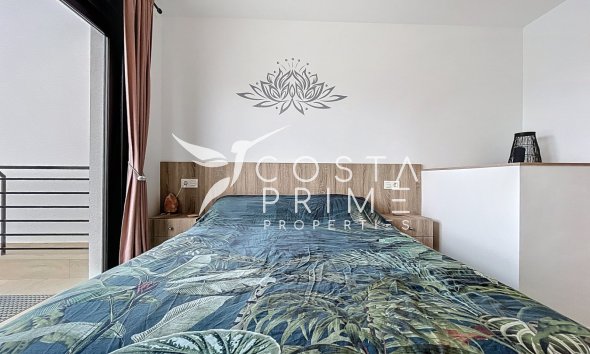 Reventa - Adosado / Pareado - Albir