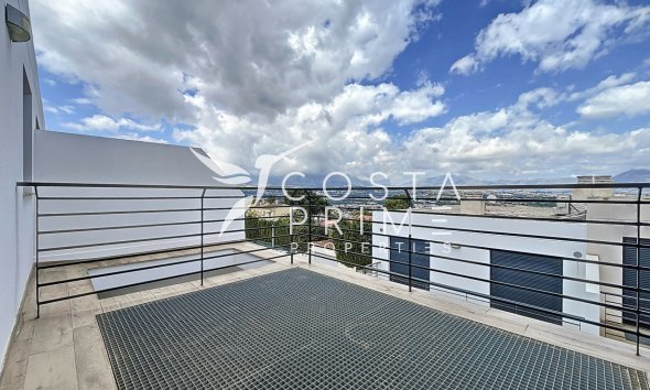 Reventa - Adosado / Pareado - Albir