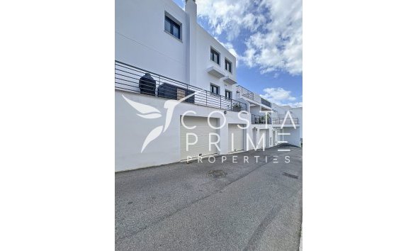 Reventa - Adosado / Pareado - Albir