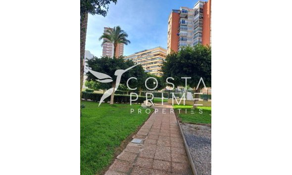 Resale - Apartment / Flat - Benidorm