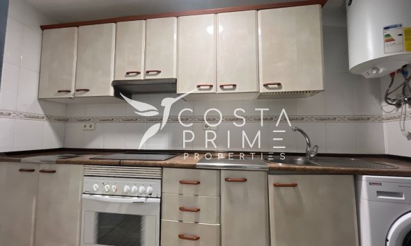 Resale - Apartment / Flat - Benidorm