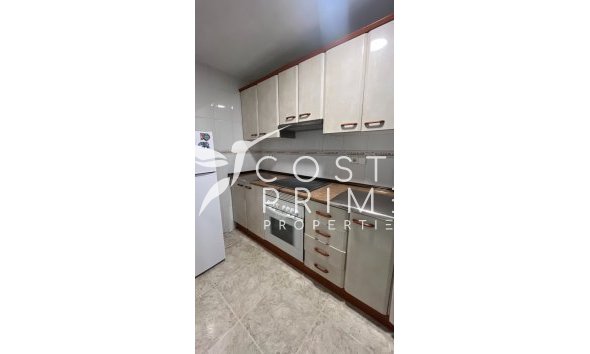 Resale - Apartment / Flat - Benidorm