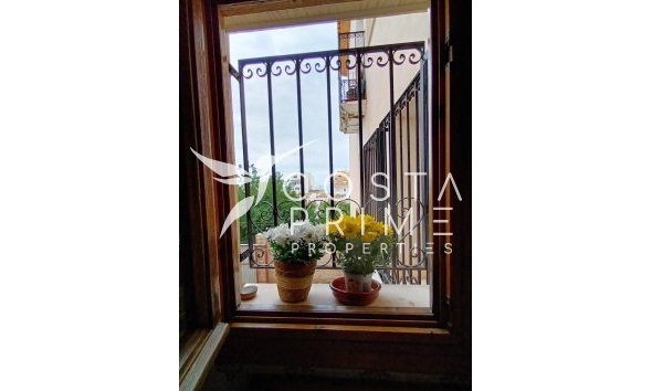 Resale - Apartment / Flat - Altea