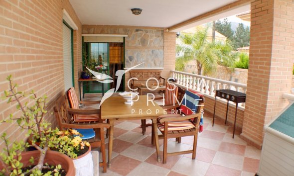 Resale - Villa  - Benidorm