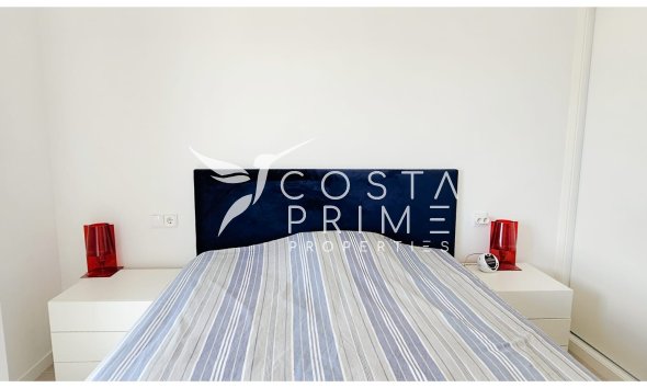 Resale - Apartment / Flat - Finestrat