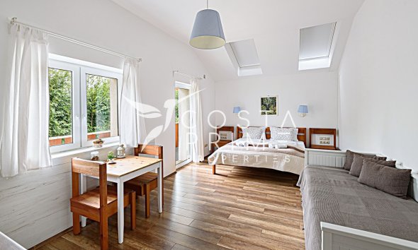 Resale - Commercial properties - Finestrat