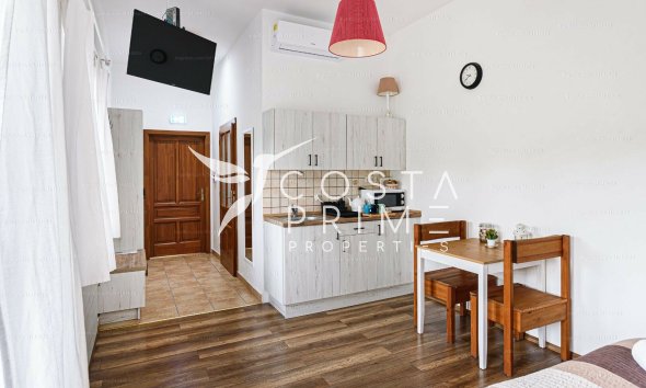 Resale - Commercial properties - Finestrat