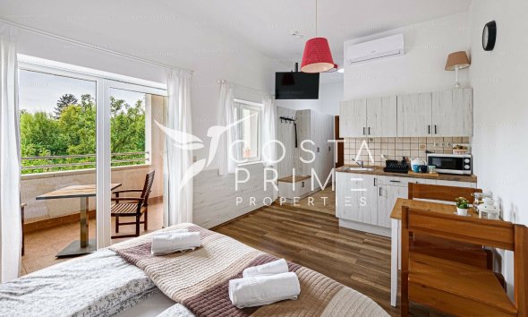 Resale - Commercial properties - Finestrat