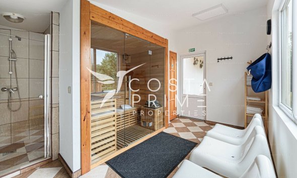 Resale - Commercial properties - Finestrat