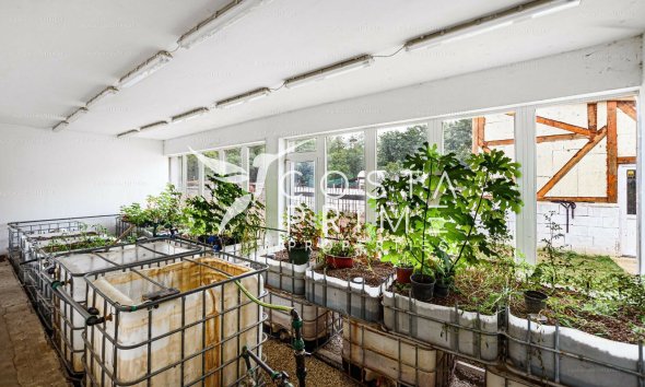 Resale - Commercial properties - Finestrat