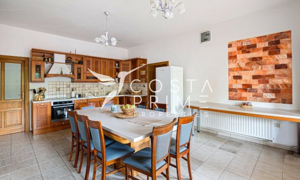 Resale - Commercial properties - Finestrat