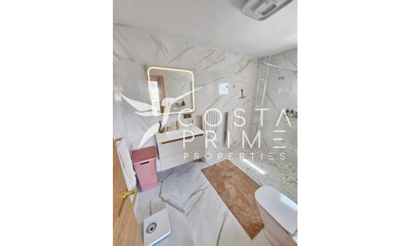 Újraértékesítés - Apartman / lakás - Altea