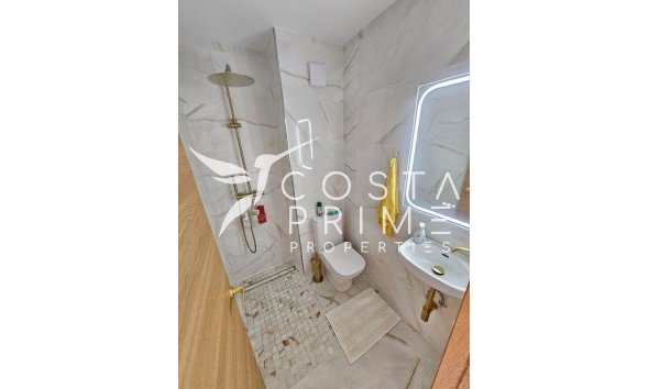 Újraértékesítés - Apartman / lakás - Altea