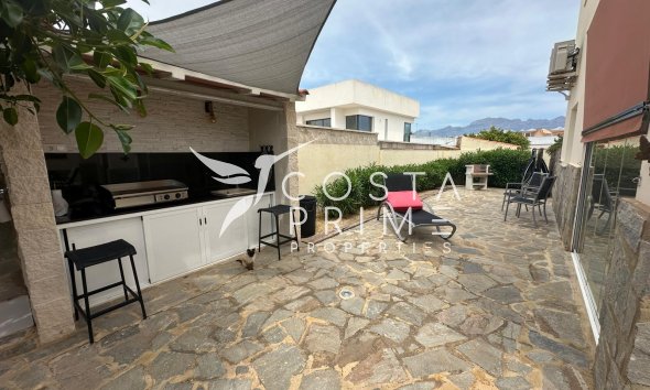 Reventa - Chalet / Villa - Albir