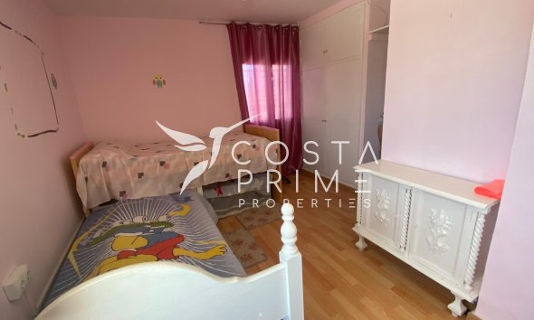 Resale - Villa  - Benidorm