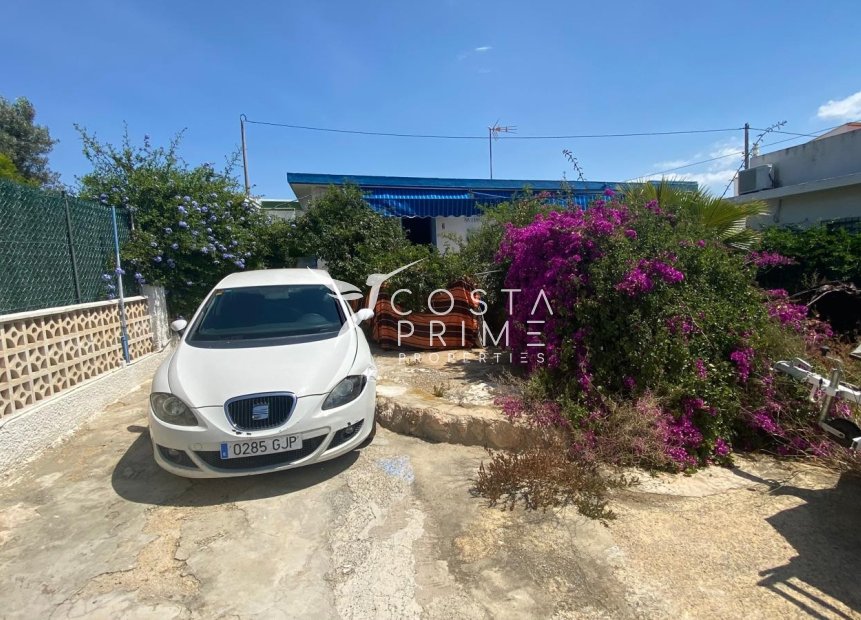 Resale - Villa  - Benidorm