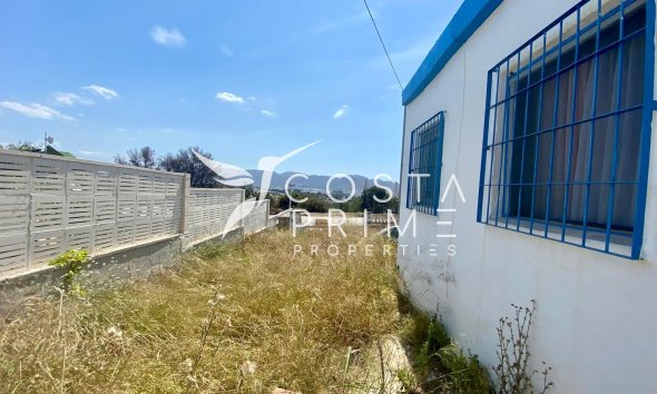 Resale - Villa  - Benidorm