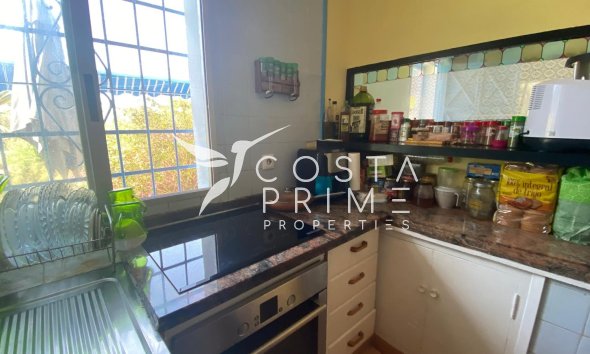 Resale - Villa  - Benidorm