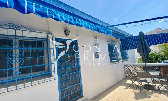 Resale - Villa  - Benidorm