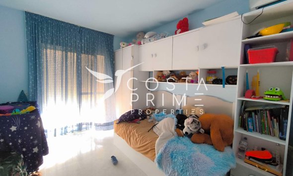 Odsprzedaż - Kamienica / bliźniak - La Nucía