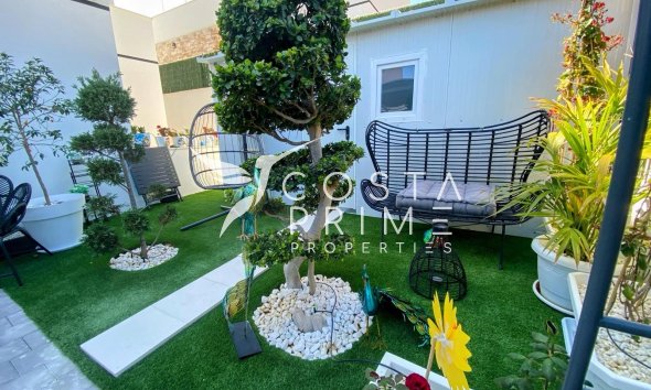 Odsprzedaż - Szalet - Finestrat