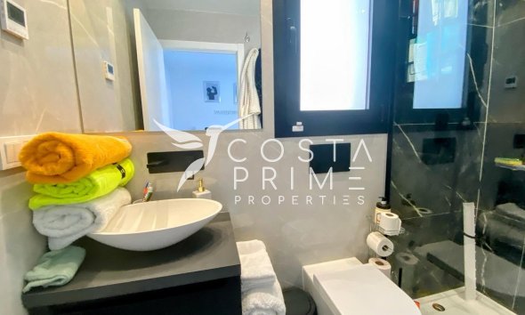 Odsprzedaż - Szalet - Finestrat