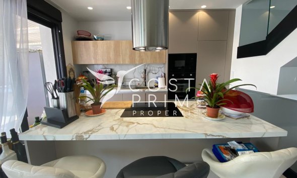 Odsprzedaż - Szalet - Finestrat